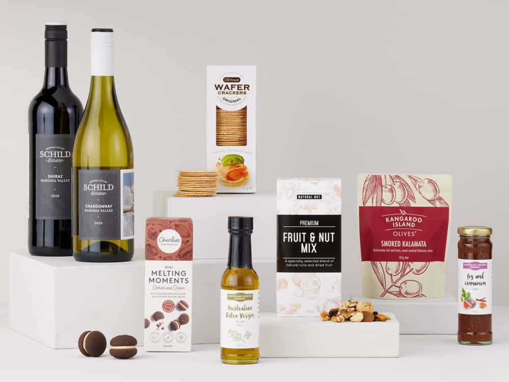 Australian Gourmet Gifts hamper with Australian wine and gourmet food products